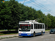 ЗИУ-682Г-016-02 #2317 5-го маршрута на улице Харьковских дивизий в районе бульвара Юрьева