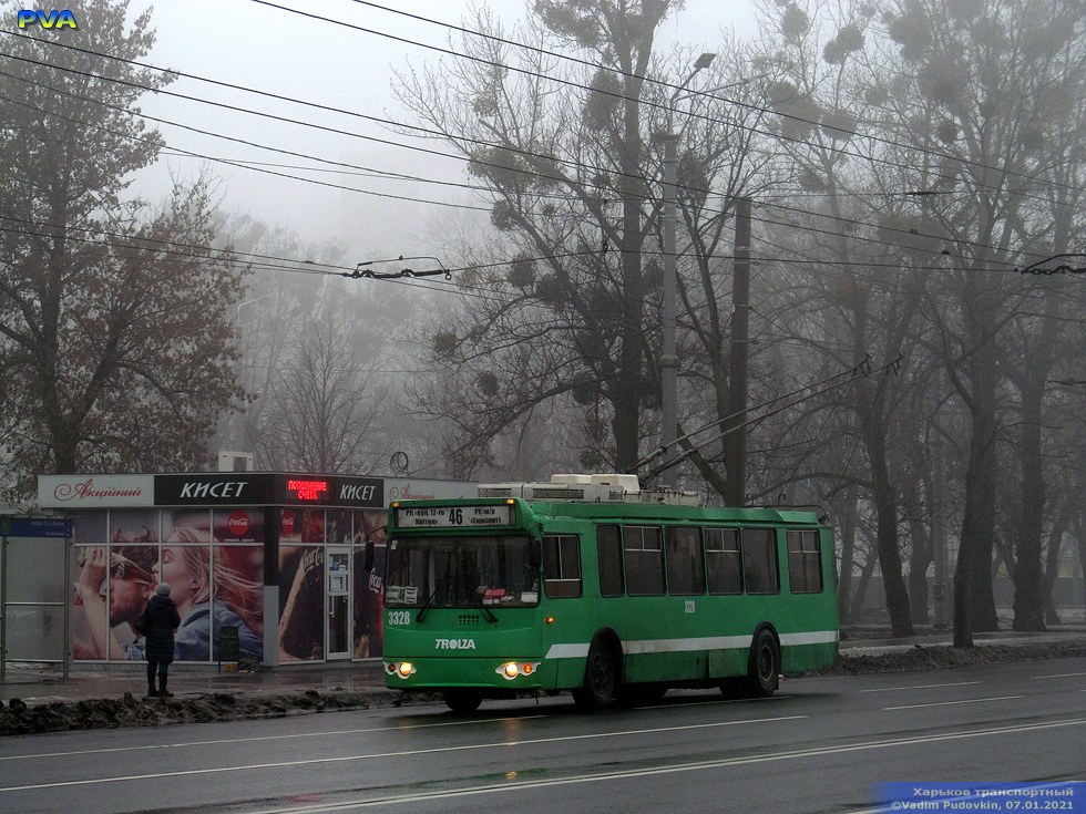 ЗИУ-682Г-016-02 #3328 46-го маршрута на Московском проспекте возле улицы 12-го Апреля