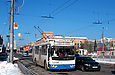 ЗИУ-682Г-016-02 #3330 2-го маршрута на проспекте Ленина перед перекрестком с улицей Культуры