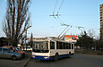 ЗИУ-682Г-016-02 #3333 42-го маршрута разворачивается на конечной "Улица Героев труда"