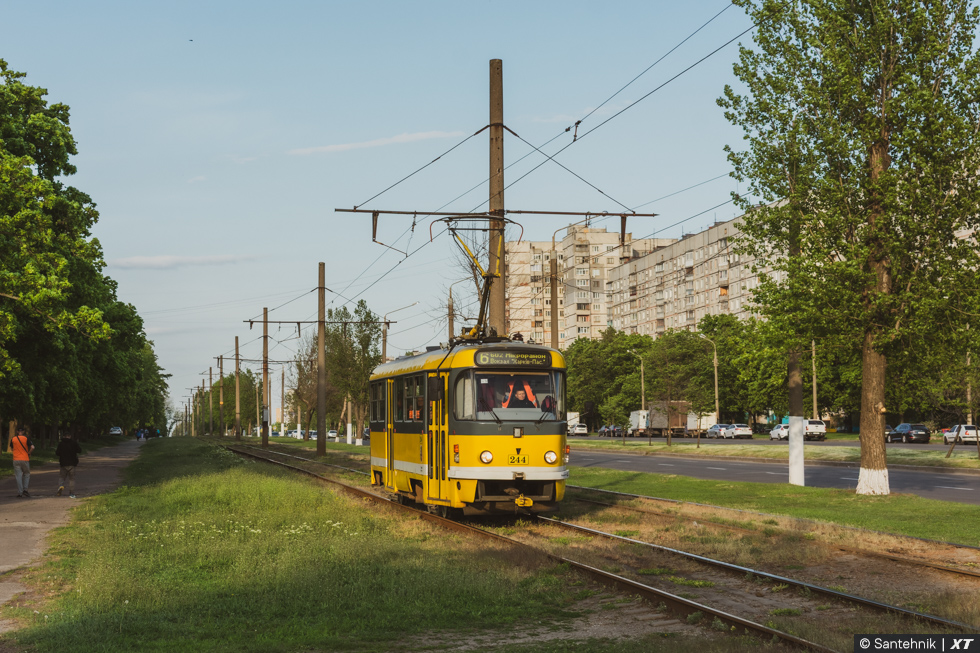 Tatra-T3R.P #244 6-го маршрута на Салтовском шоссе в районе проспекта Тракторостроителей
