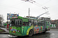 ЗИУ-682 #313 2-го маршрута поворачивает с проспекта Ленина на разворотный круг конечной станции "Ст.м. "Научная"