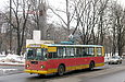 ЗИУ-682 #346 7-го маршрута на Московском проспекте следует через перекресток с улицей 12-го Апреля