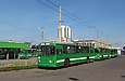 ЗИУ-682 #352 40-го маршрута на конечной станции "Ст. метро "Научная"