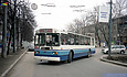 ЗИУ-682Г-016(012) #684 2-го маршрута на проспекте Ленина разворачивается на конечной станции "Ст.м. "Научная"