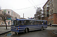 ЗИУ-682Г-016(012) #685 11-го маршрута поворачивает с улицы Коцарской на улицу Малиновского