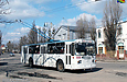 ЗИУ-682Г-016(012) #888 11-го маршрута поворачивает с улицы Нариманова на улицу Плановую