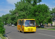 ХАЗ-3250.11 гос.# AX0402AA "Школьный автобус" на Салтовском шоссе в районе конечной станции "602 микрорайон"