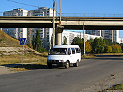 ГАЗ-32213 гос.# 876-66ХА 70-го маршрута на улице Пятихатской в районе остановки "Пятихатки"