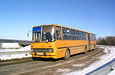 Ikarus-280.33, гос.# 4163ХАУ, маршрут на авторынок "Лоск", на съезде с Окружной дороги на киевскую трассу