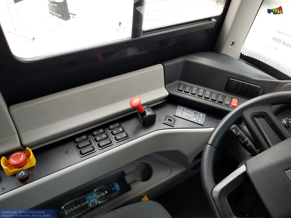 Панель управления в кабине автобуса Karsan Atak гос.# т3 ІІ7874