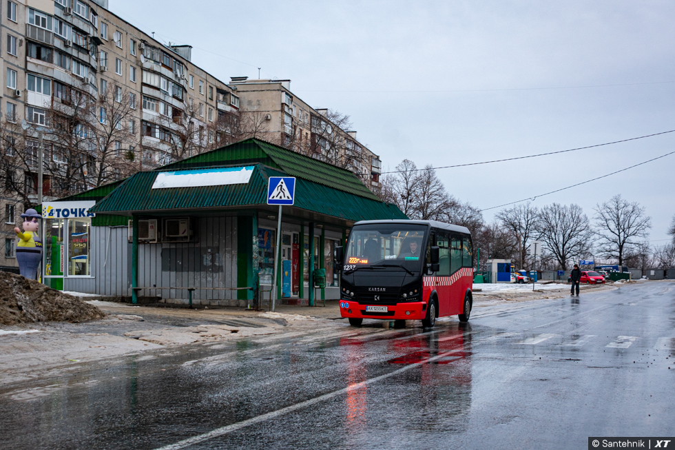 Karsan Jest+ гос.# АХ1255КТ 222-го маршрута на улице Непокоренных в районе улицы Светлой