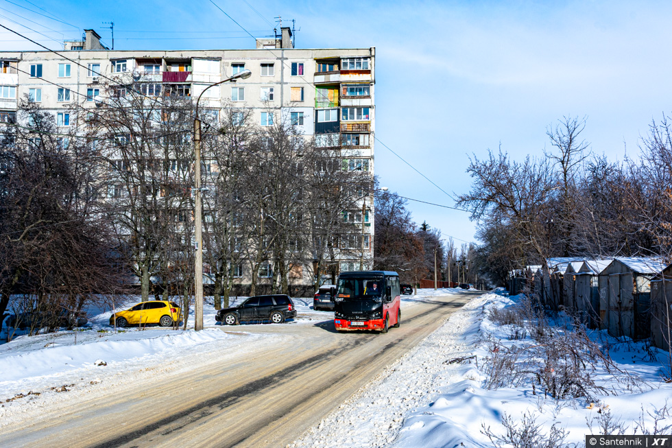 Karsan Jest+ гос.# АХ1293КТ 222-го маршрута на улице Светлой в районе улицы Непокоренных