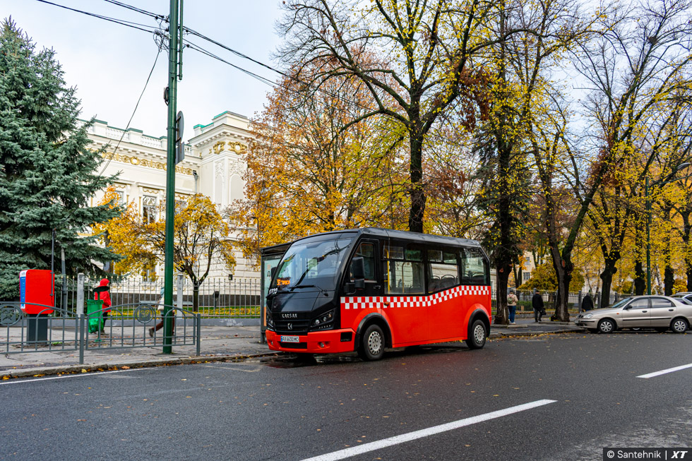 Karsan Jest+ гос.# АХ6630МС 92-го маршрута на улице Григория Сковороды в районе станции метро "Ярослава Мудрого"