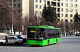 ЛАЗ-А183D1 гос.# АХ1079АА 119-го маршрута на площади Свободы перед поворотом на проспект Ленина