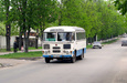 ПАЗ-672М гос.# АХ9323АЕ 9-го маршрута на проспекте Орджоникидзе в районе пересечения с улицей Франтишека Карла