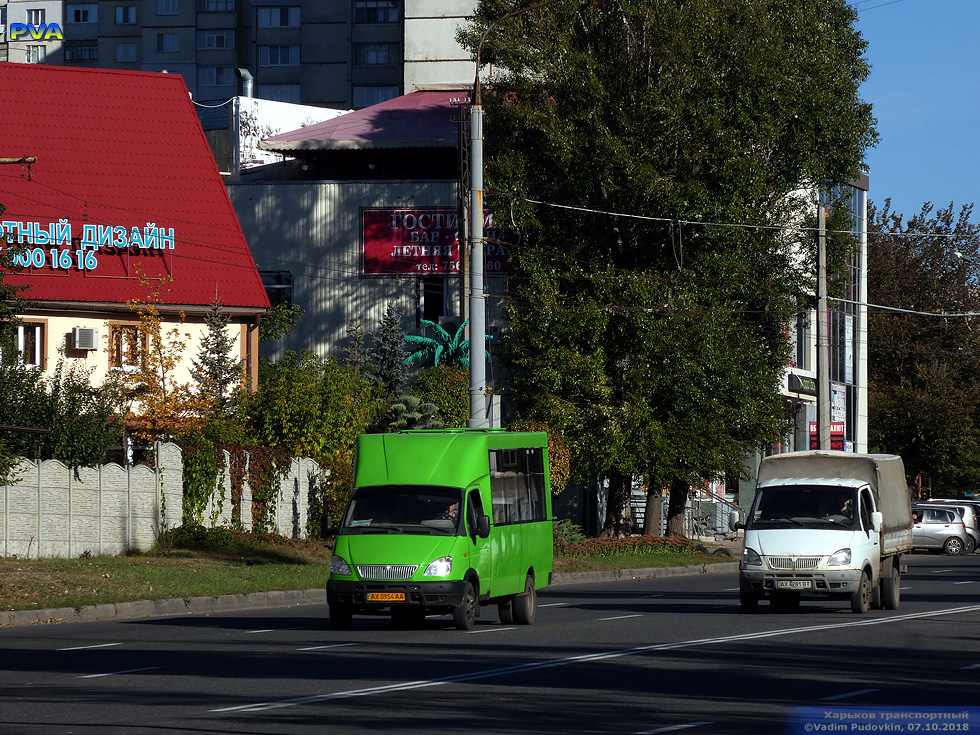 Рута СПВ-17 гос.# АХ0954АА 24-го маршрута на Юбилейном проспекте в районе улицы Планетной
