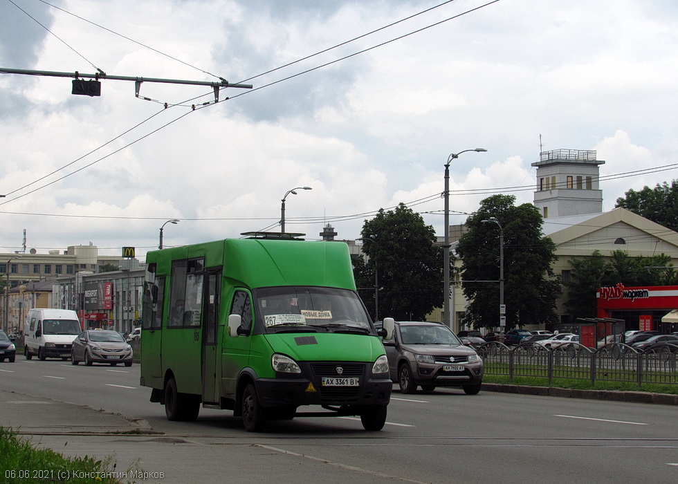 Рута-20 гос.# AX3361BI 267-го маршрута на Московском проспекте возле станции метро "Турбоатом"