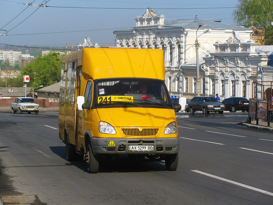 Рута-20 гос.# АХ5299ВЕ 241-го маршрута в переулке Мечникова