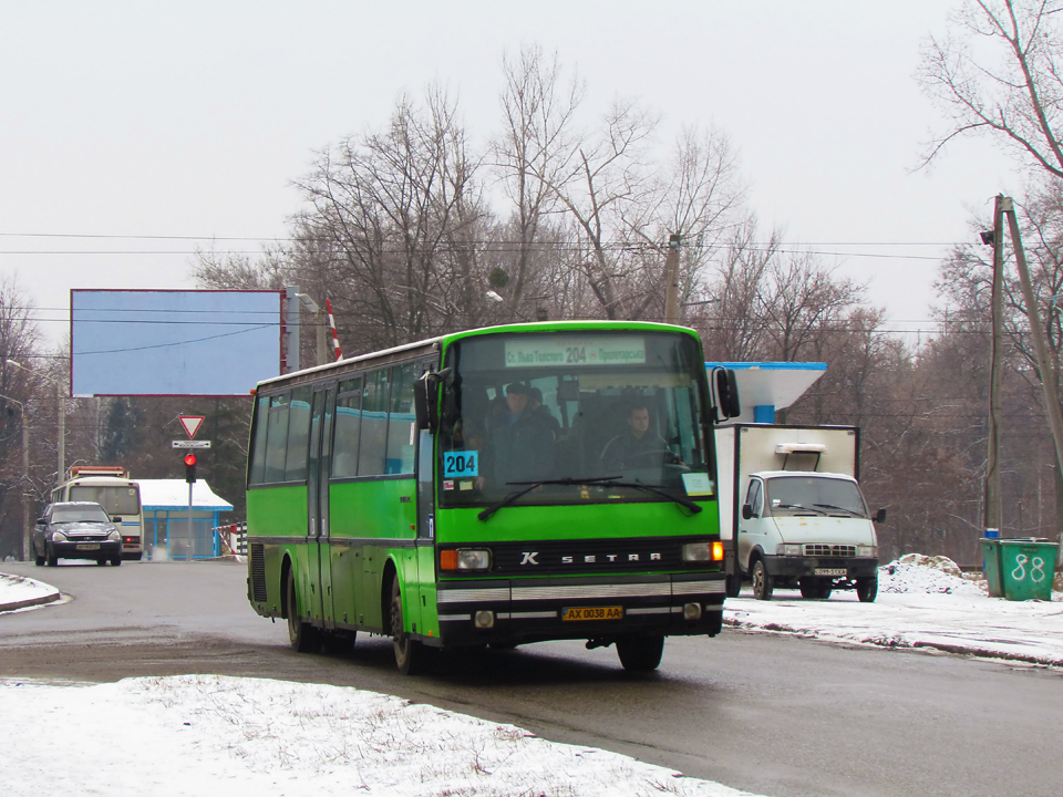 Setra S215UL гос.# AX0038AA 204-го маршрута на проспекте Орджоникидзе перед поворотом на улицу Лосевскую