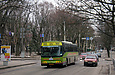 Sunsundegui Interstylo II (Volvo B10M) гос.# AX0736AA 221-го маршрута на улице Карла Маркса пересекает улицу Малиновского