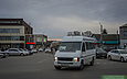 Volkswagen-LT35 гос.# AX9386KC 1154-го маршрута в Мерефе поворачивает с площади Победы на улицу Днепровскую