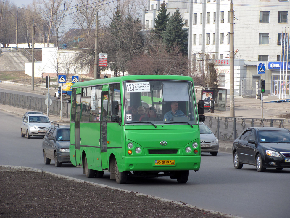 ЗАЗ-А07А гос.# AX0979AA 123-го маршрута на проспекте Гагарина в районе 13-й больницы