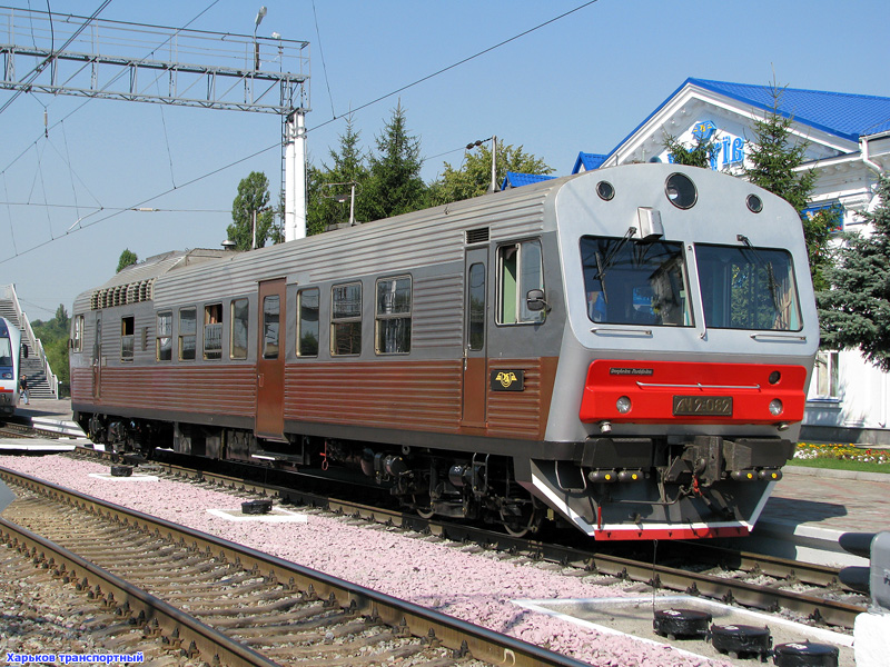АЧ2-082 на станции Чугуев