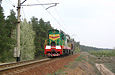 ЧМЭ3-2230 в грузовым вагоном на перегоне Змиев - Соколово в районе о.п. 23 км, 24 км линии Мерефа - Змиев