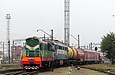 ЧМЭ3Т-7340 с ТЭП70-0143 и пожарным поездом маневрирует на станции Основа