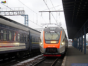 ДПКр-3-003 поезд №887 Харьков — Сумы прибыл на станцию Люботин
