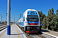EJ675-02, поезд №730 Геническ - Харьков, на станции Геническ