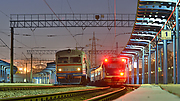 ЭР2-1041 и ЭПЛ2Т-033 на станции Харьков-Левада
