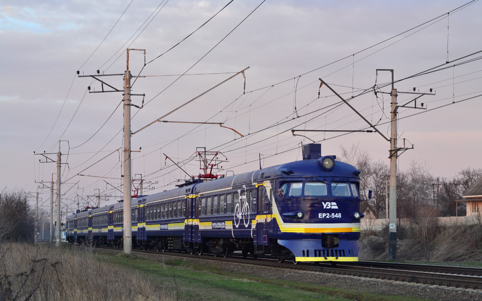 ЭР2-548 на перегоні Нова Баварія - роз'їзд 10 км