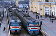 ЭР2-571 и ЭР2-548 на станции Харьков-Пассажирский