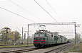ВЛ82м-053 с еще одним ВЛ82 и грузовым поездом на станции Новожаново