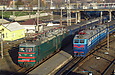 ВЛ82м-053 и ЧС7-114 на станции Харьков-Пассажирский