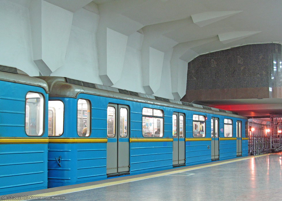 81-718.2 #015 на станции Алексеевская
