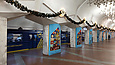 Новогоднее оформление центрального зала станции "Исторический музей"