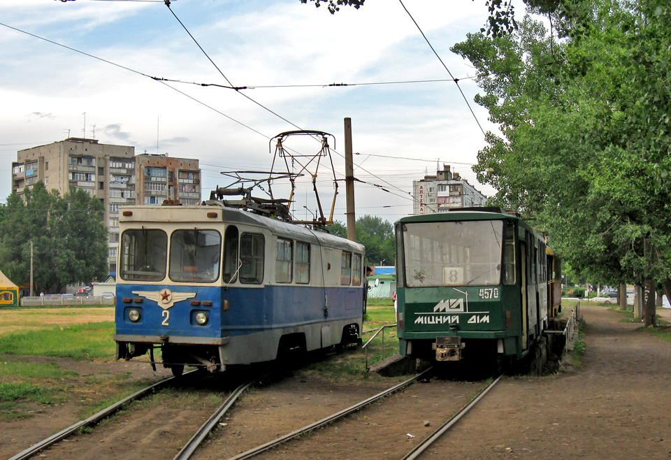 ВТП-2 прибыл на конечную станцию "602 микрорайон" для буксировки неисправного вагона Tatra-T6B5 #4570