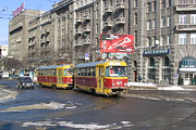 Tatra-T3SU #1871-1872 поворачивает с улицы Красноармейской к конечной "Южный Вокзал"