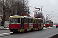 Tatra-T3SU #3017-3018 и T3-ВПСт #3011-3012 3-го маршрута на улице Полтавский Шлях возле перекрестка с улицей Семиинарской
