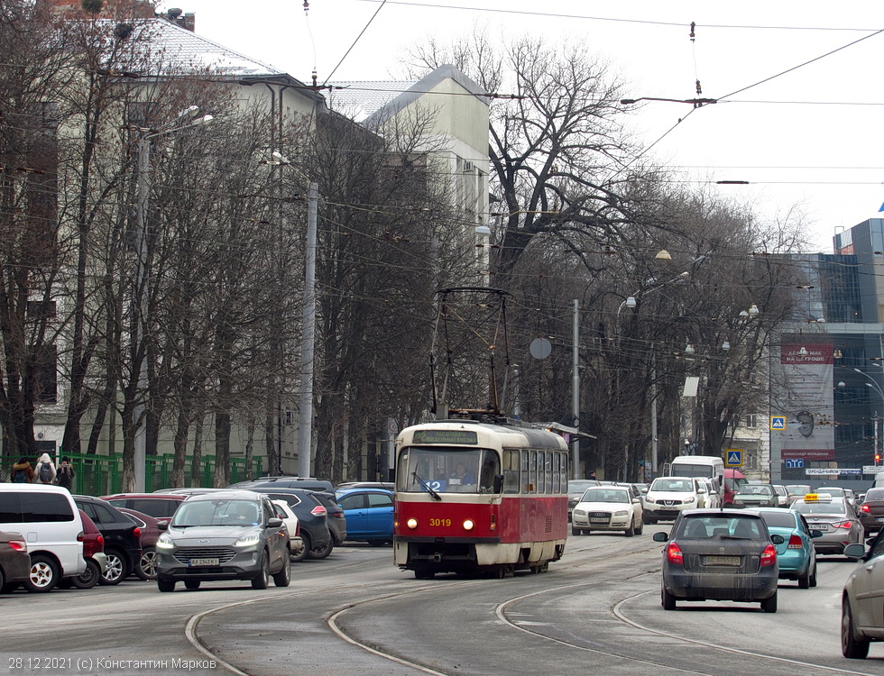 Tatra-T3SUCS #3019 12-го маршрута на проспекте Независимости