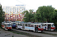 Tatra-T3SUCS #3020 12-го маршрута  и #3037 20-го маршрута на разворотном круге "Проспект Победы"