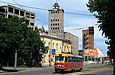 Tatra-T3SU #3047 20-го маршрута на улице Красноармейской пересекает улицу Чеботарскую