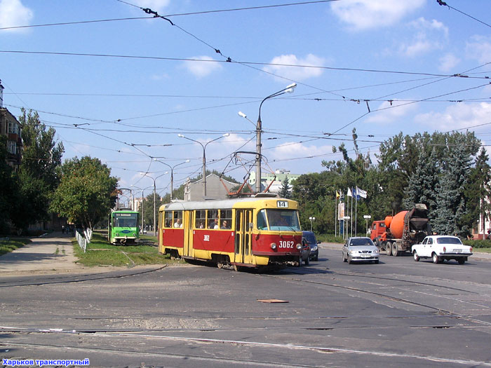 Tatra-T3SU #3062 14-го маршрута на улице Плехановской в районе пересечения с улицей Полевой