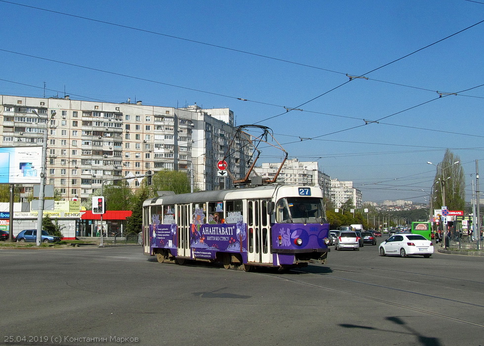 Tatra-T3SUCS #3062 27-го маршрута на перекрестке улиц Академика Павлова и Героев Труда