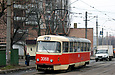 Tatra-T3SU #3068 12-го маршрута на улице Октябрьской Революции отправляется от остановки "Октябрьское трамвайное депо"