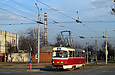 Т3-ВПСт #3069 6-го маршрута на Салтовском шоссе пересекает проспект Льва Ландау