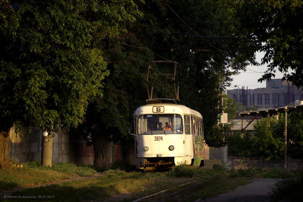 Tatra-T3SU #3074 6-го маршрута в Салтовском переулке